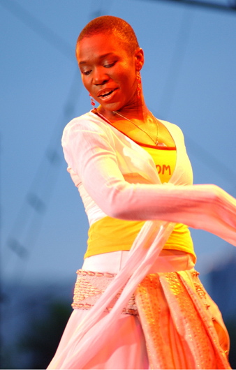 IndiaAriei_Frank_1080142_Max